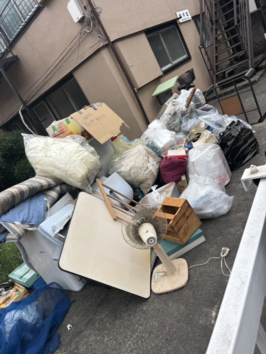 東京都文京区千駄木 回収前